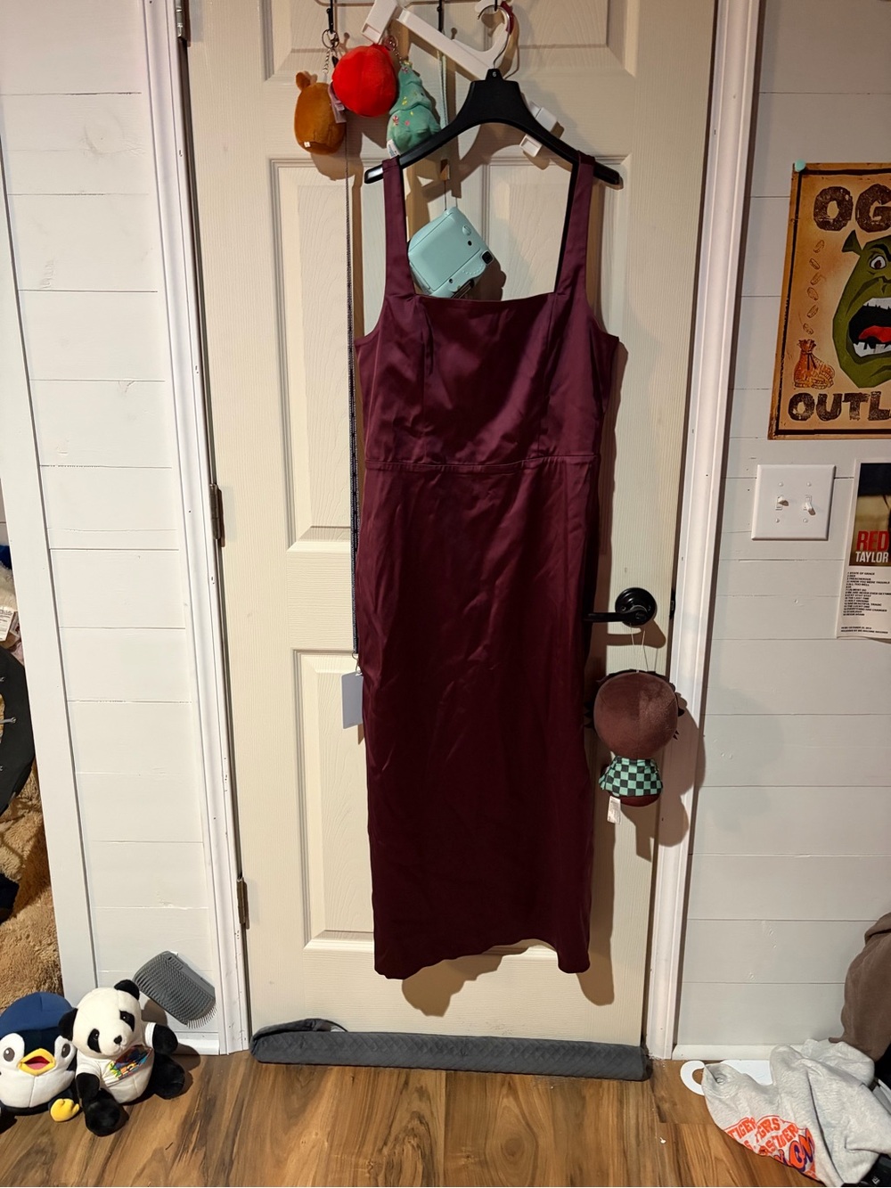 Abercrombie & Fitch Sleeveless Square-Neck Midi Dress in Burgundy